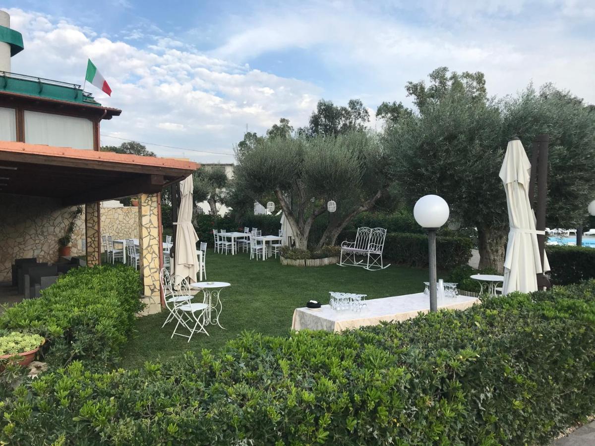 شيفيتافيكْيا Villalessandra المظهر الخارجي الصورة
